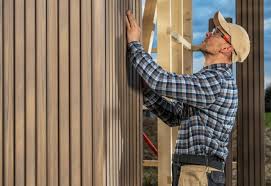 Best Custom Siding Design  in Reynolds Heights, PA